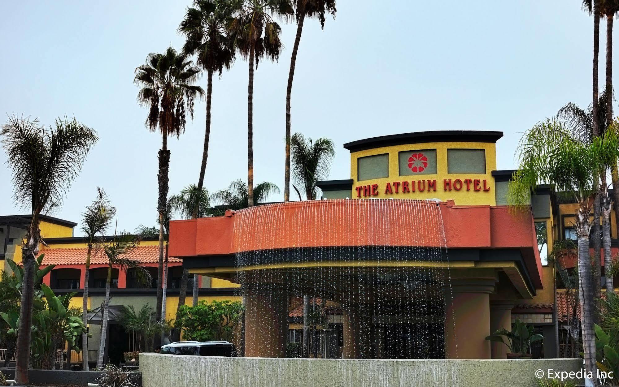 Atrium Hotel Orange County Irvine Exterior foto